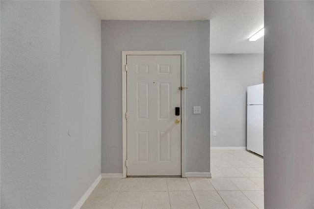 9516 AMBERDALE COURT 202, Riverview, FL 33569