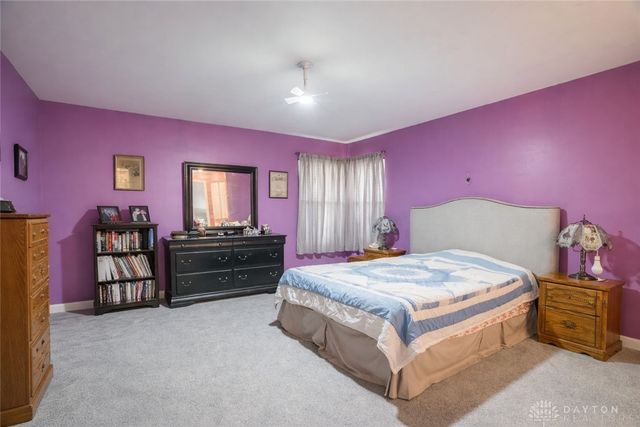 8647 Deer Haven Street, Huber Heights, OH 45424