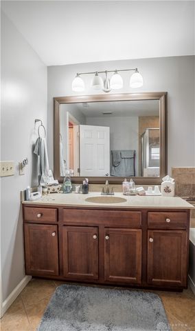 8647 Deer Haven Street, Huber Heights, OH 45424