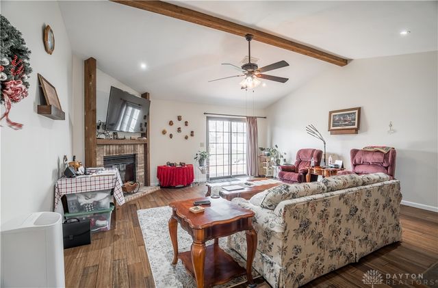 8647 Deer Haven Street, Huber Heights, OH 45424