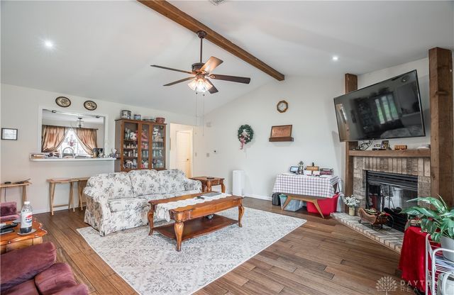 8647 Deer Haven Street, Huber Heights, OH 45424