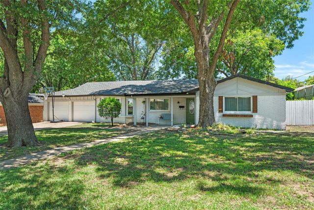4924 Carol Court, North Richland Hills, TX 76180