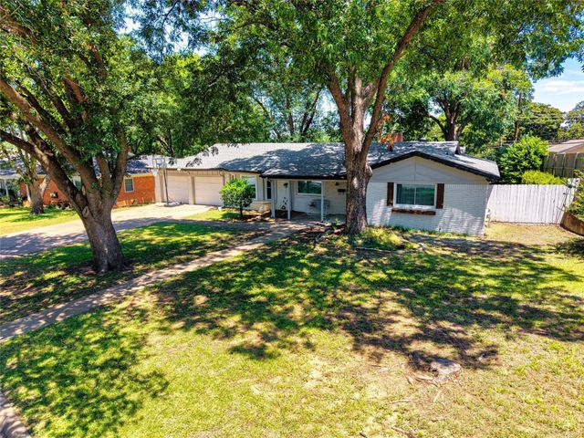 4924 Carol Court, North Richland Hills, TX 76180