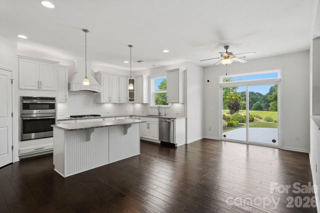 108 Heron Cove Loop, Mooresville, NC 28117