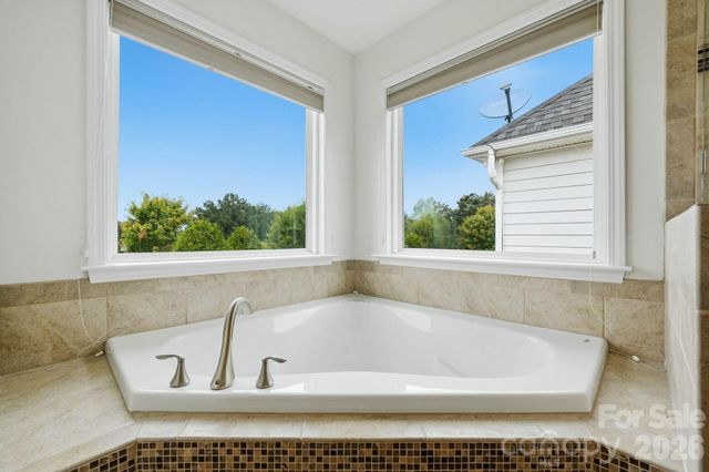 108 Heron Cove Loop, Mooresville, NC 28117