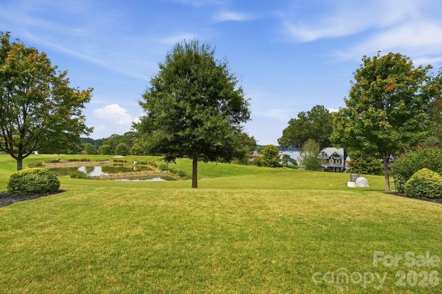 108 Heron Cove Loop, Mooresville, NC 28117