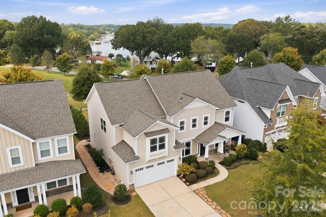 108 Heron Cove Loop, Mooresville, NC 28117
