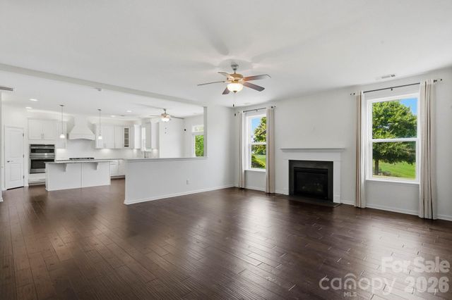 108 Heron Cove Loop, Mooresville, NC 28117