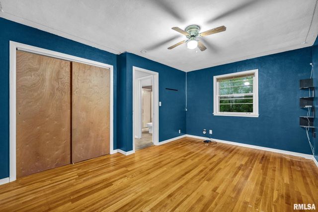 3221 N TWELVE OAKS Drive, Peoria, IL 61604