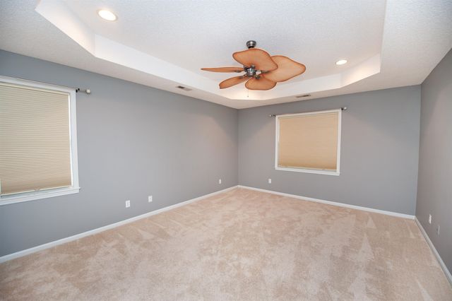 372 W Autumn Ridge Road, Moore, SC 29369