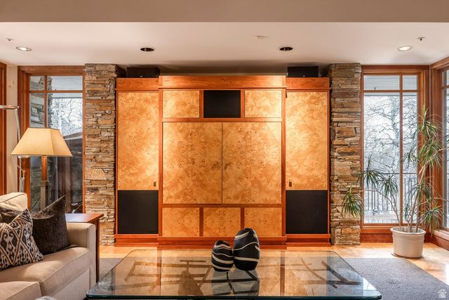 14 CANYON CT, Park City, UT 84060