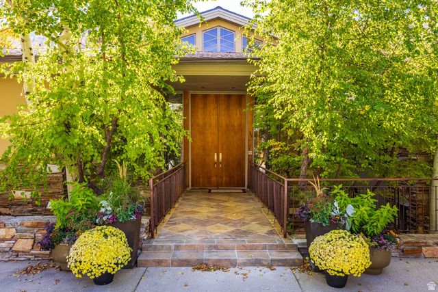 14 CANYON CT, Park City, UT 84060