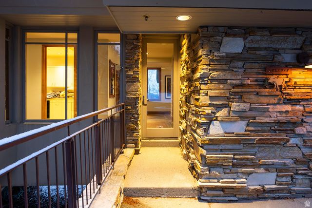 14 CANYON CT, Park City, UT 84060