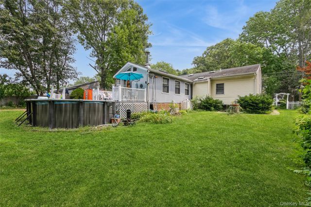 18 Linden Avenue, Kings Park, NY 11754