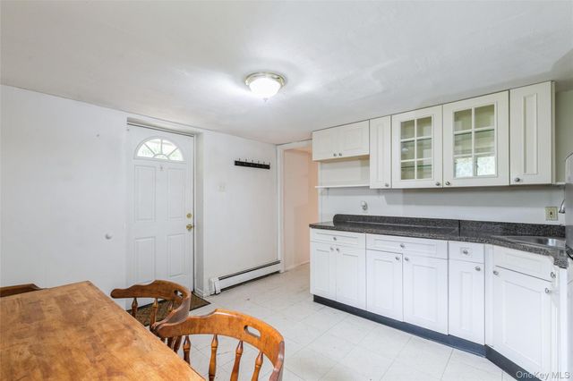 18 Linden Avenue, Kings Park, NY 11754