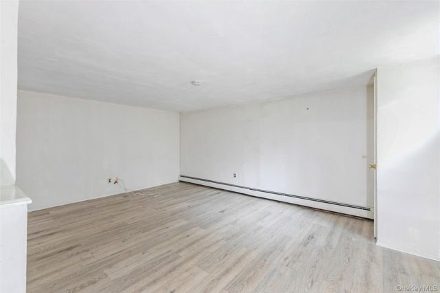 18 Linden Avenue, Kings Park, NY 11754