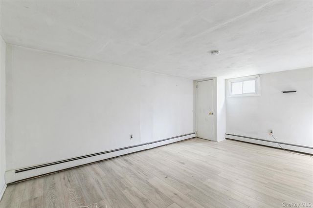 18 Linden Avenue, Kings Park, NY 11754