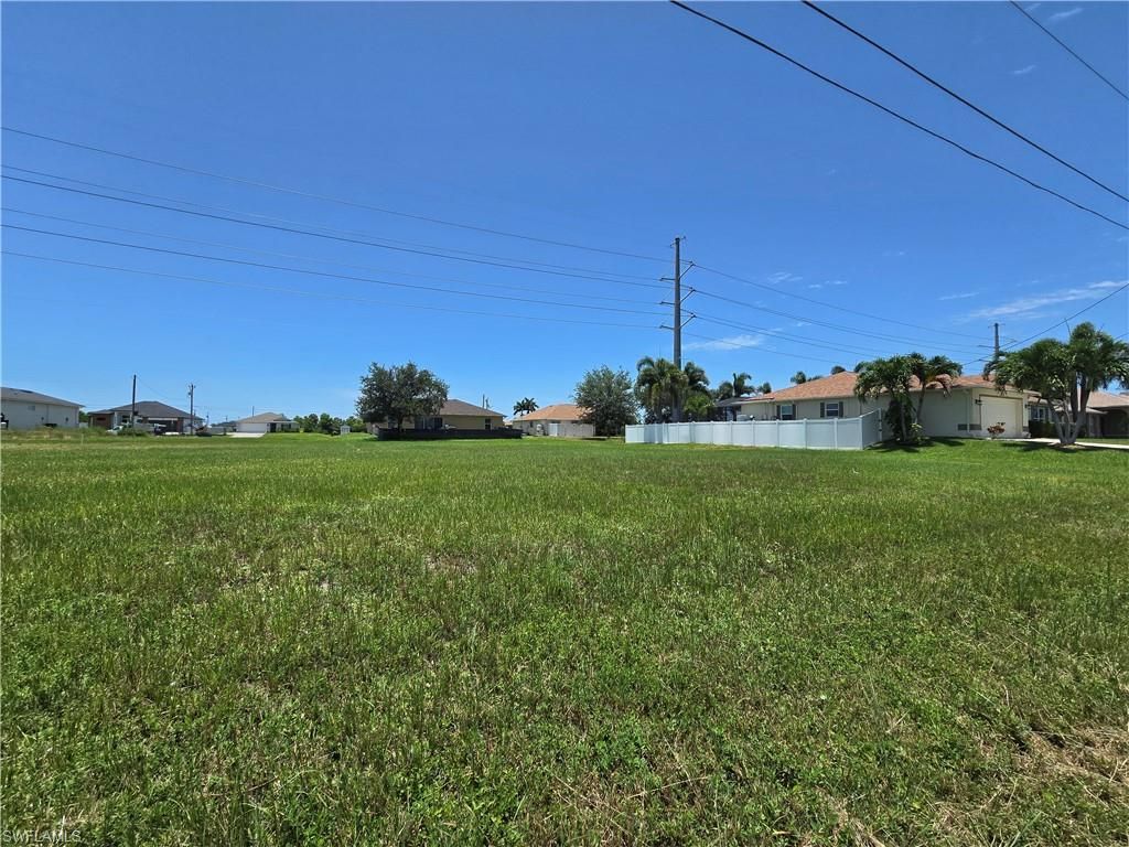26 24th AVE, CAPE CORAL, FL 33993 — photo 2