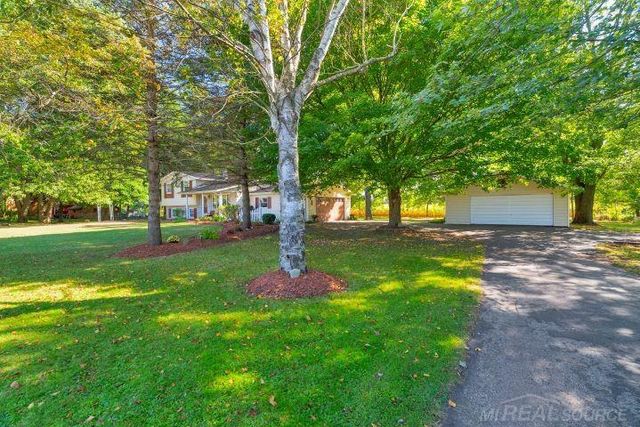 4204 Peck Road, Lexington Twp, MI 48422