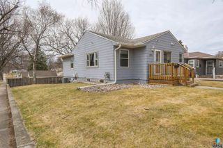 1933 S Euclid Ave Avenue, Sioux Falls, SD 57105