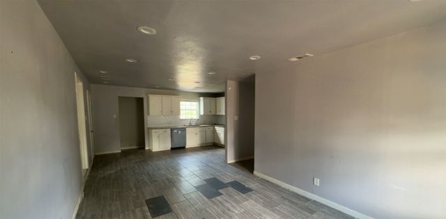 5505 Wainwright Drive, Fort Worth, TX 76112