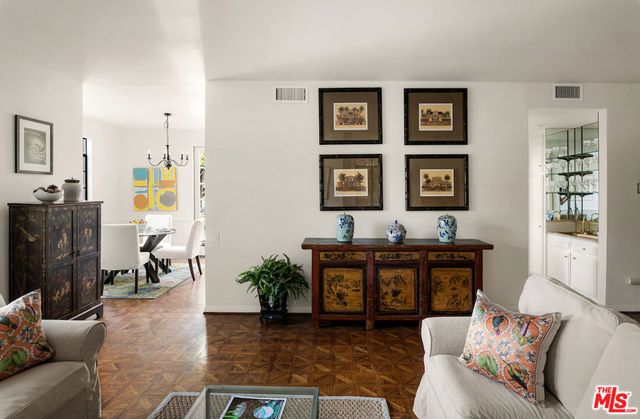 1148 Chelsea Avenue 1, Santa Monica, CA 90403