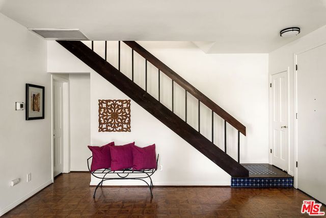 1148 Chelsea Avenue 1, Santa Monica, CA 90403