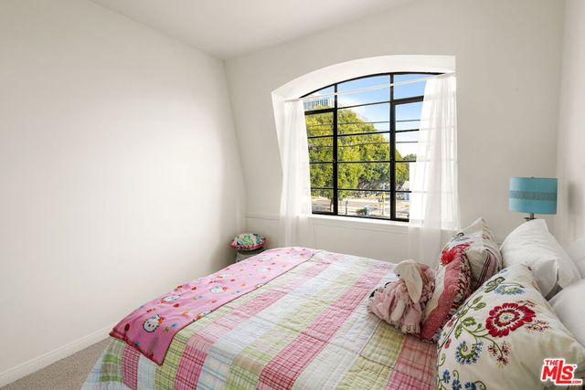 1148 Chelsea Avenue 1, Santa Monica, CA 90403