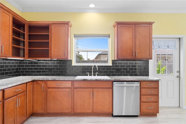 13970 Mainsail St, Corpus Christi, TX 78418