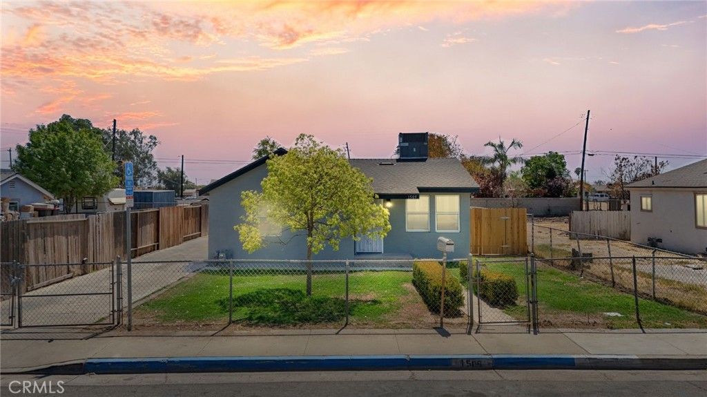 1509 Murdock, Bakersfield, CA 93307