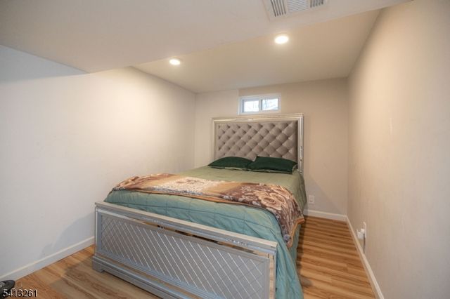 175 Rosewood Ln, Woodbridge Twp., NJ 07064