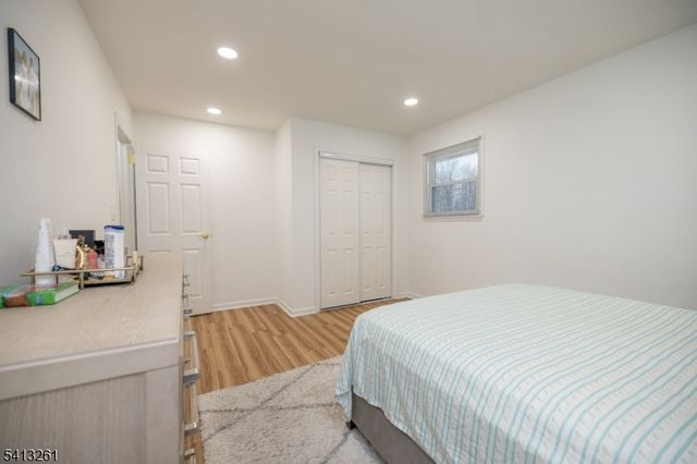 175 Rosewood Ln, Woodbridge Twp., NJ 07064