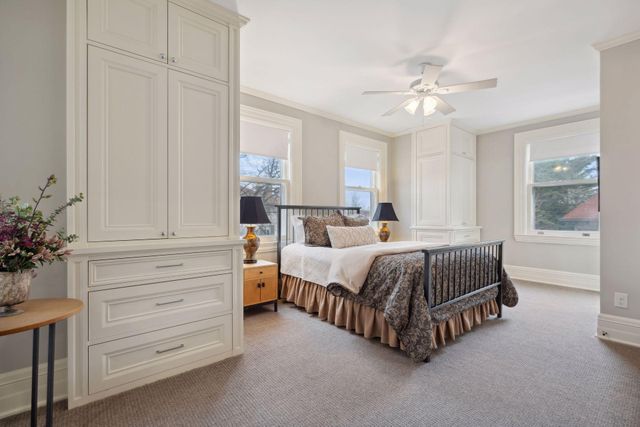 1203 Mount Curve Avenue, Minneapolis, MN 55403