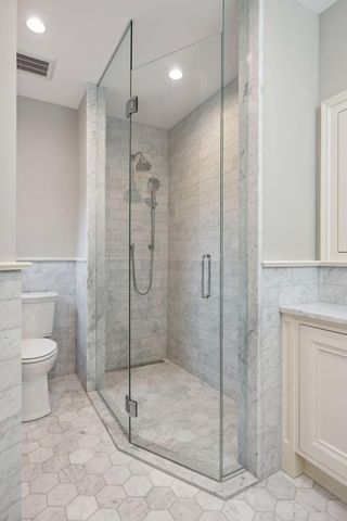 1203 Mount Curve Avenue, Minneapolis, MN 55403