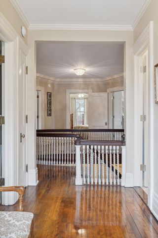 1203 Mount Curve Avenue, Minneapolis, MN 55403