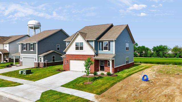 2746 Salem Place, Greenwood, IN 46143
