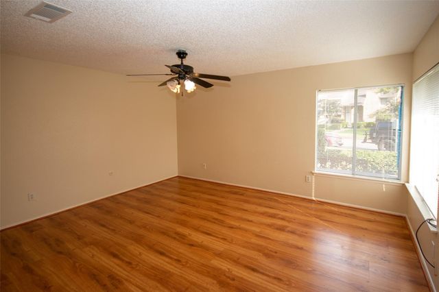 12133 Bob White Drive, Houston, TX 77035