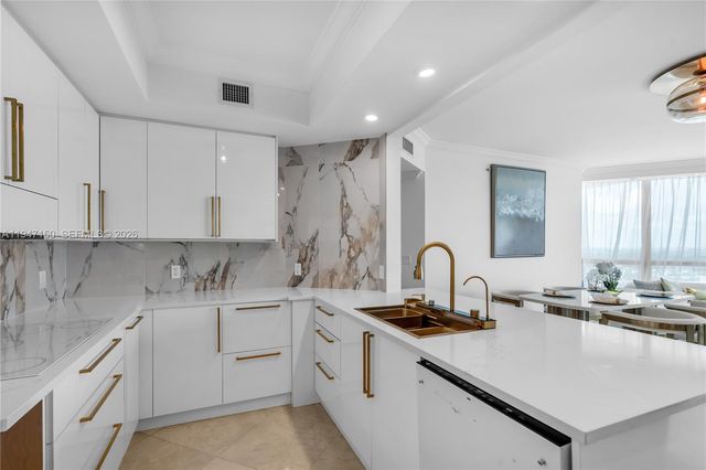 3101 S Ocean Dr 2605, Hollywood, FL 33019