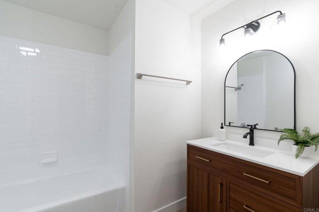 9604 Paseo Montril, San Diego, CA 92129