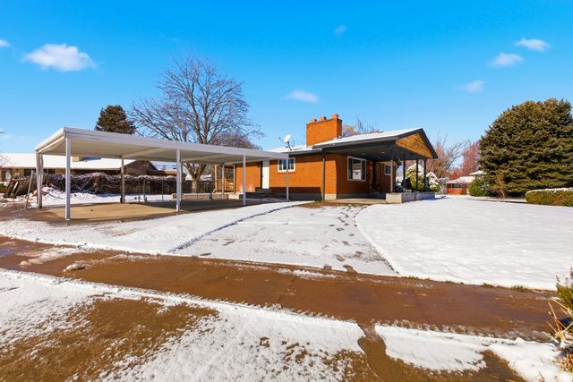 1358 E MAPLEWOOD DR, Murray, UT 84121