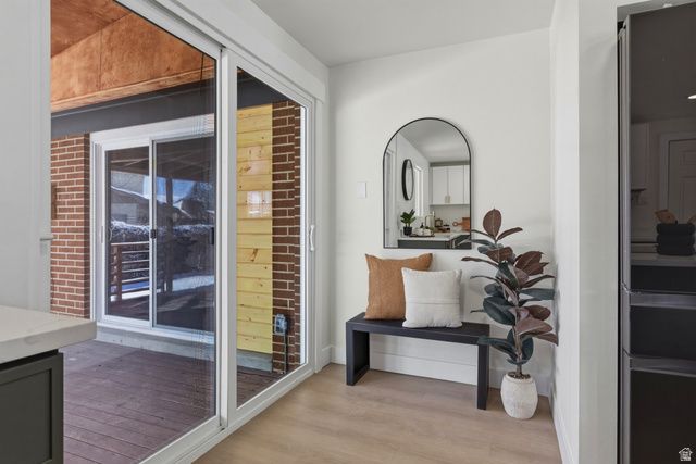 1358 E MAPLEWOOD DR, Murray, UT 84121