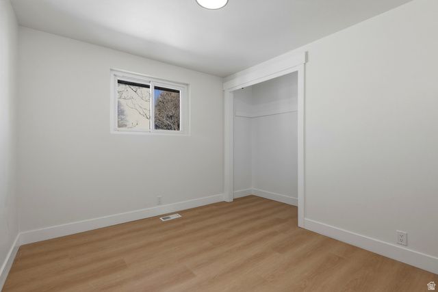 1358 E MAPLEWOOD DR, Murray, UT 84121