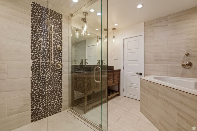 1358 E MAPLEWOOD DR, Murray, UT 84121