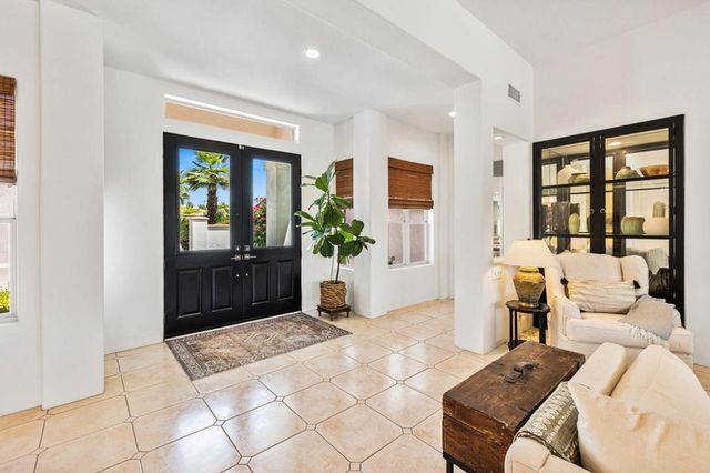 85 Appian Way, Palm Desert, CA 92211