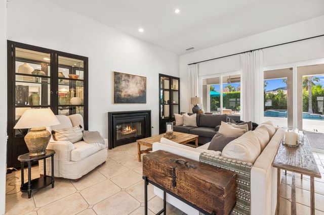 85 Appian Way, Palm Desert, CA 92211