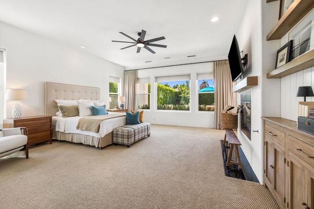 85 Appian Way, Palm Desert, CA 92211
