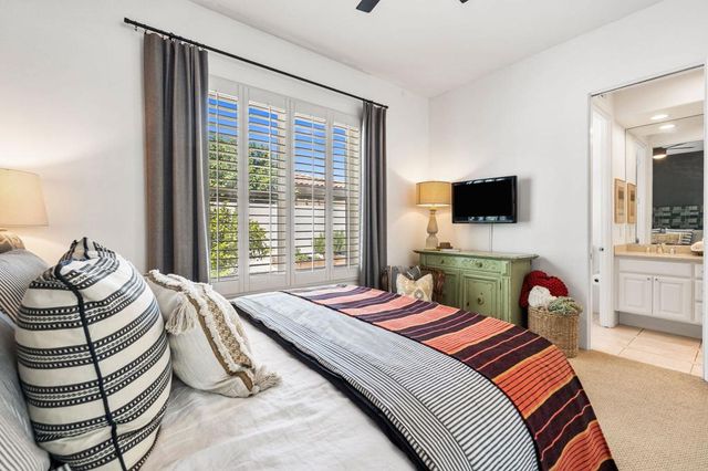 85 Appian Way, Palm Desert, CA 92211