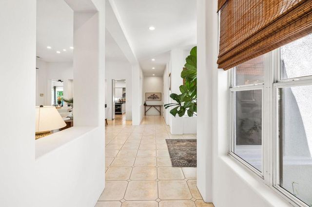 85 Appian Way, Palm Desert, CA 92211