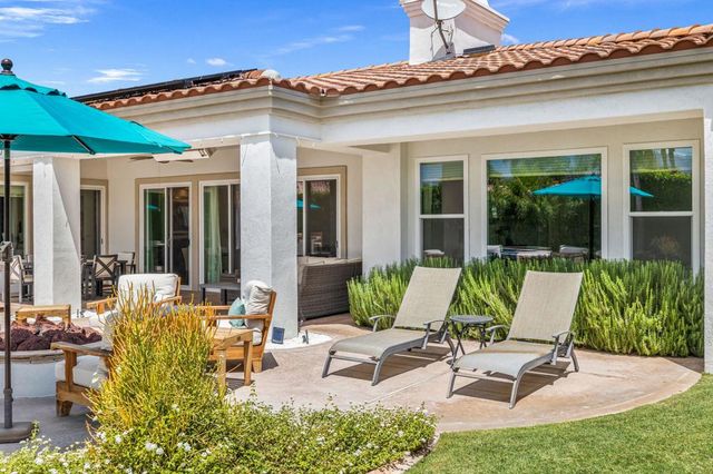 85 Appian Way, Palm Desert, CA 92211
