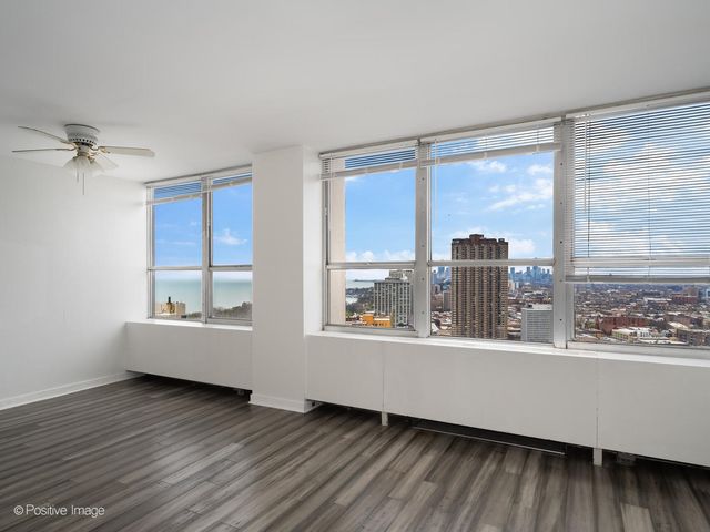 655 W Irving Park Road 3315, Chicago, IL 60613